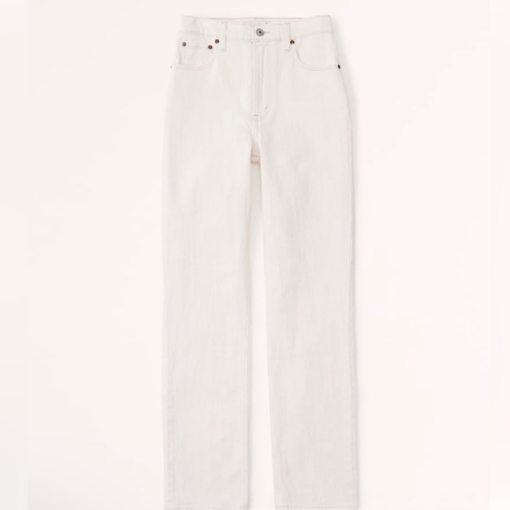 A&F Ultra High Rise 90’s Straight Leg Jeans - White, 30 / 10s